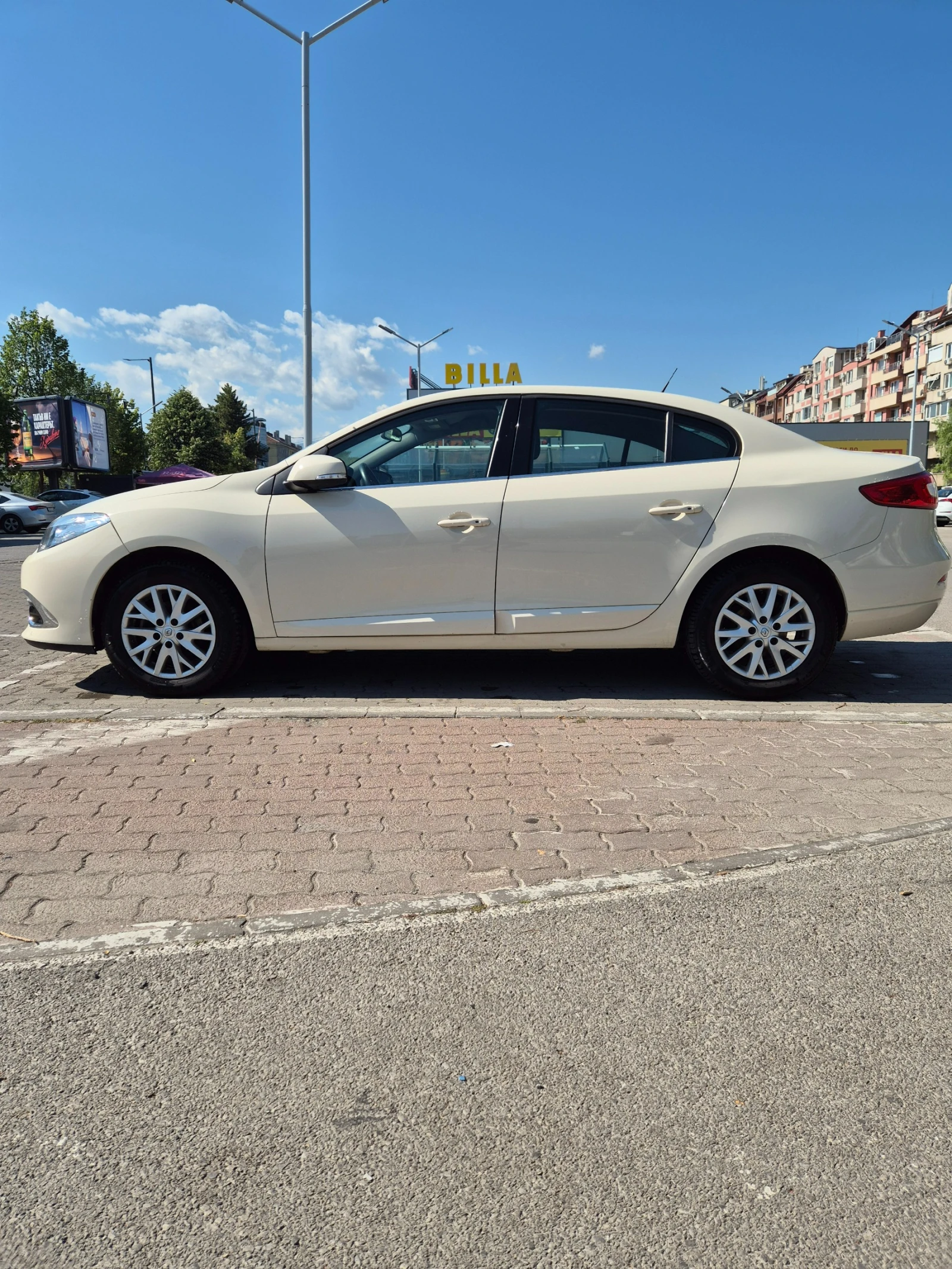 Renault Fluence  - изображение 5