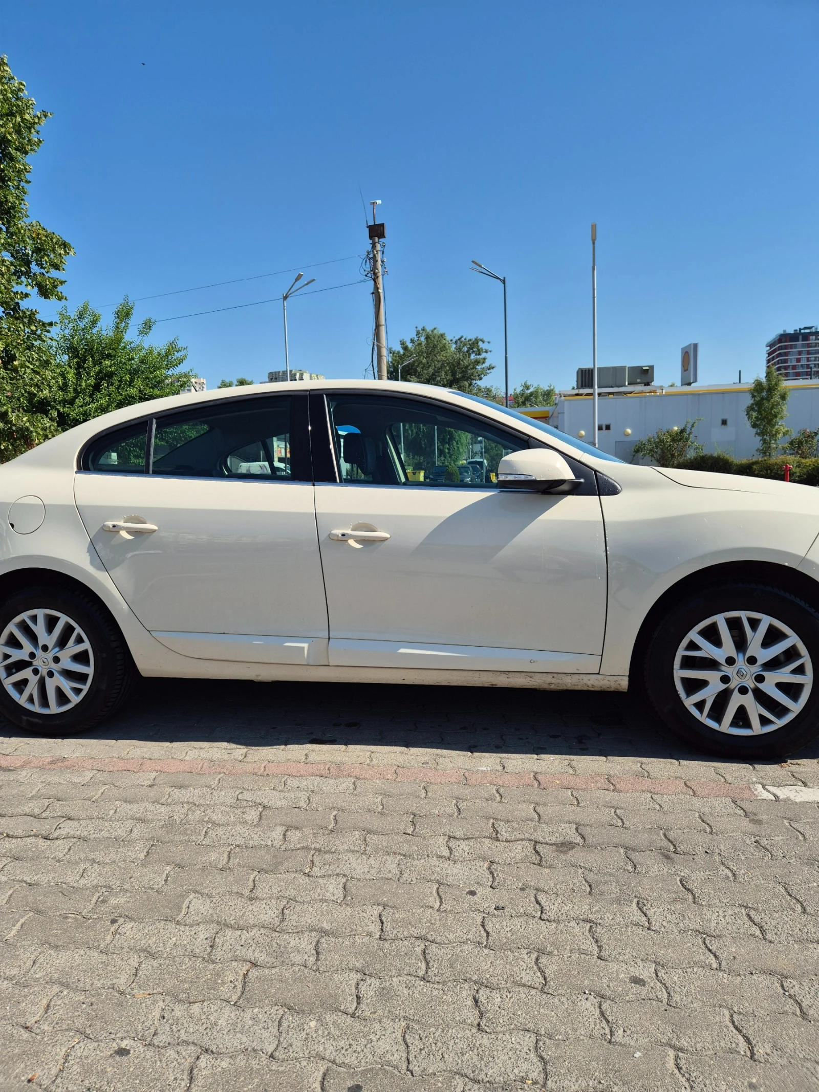 Renault Fluence  - изображение 4