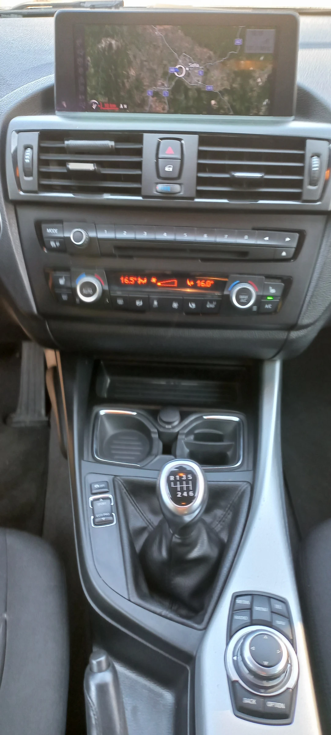 BMW 116 NAVI-XENON-SWISS, снимка 15 - Автомобили и джипове - 52187678