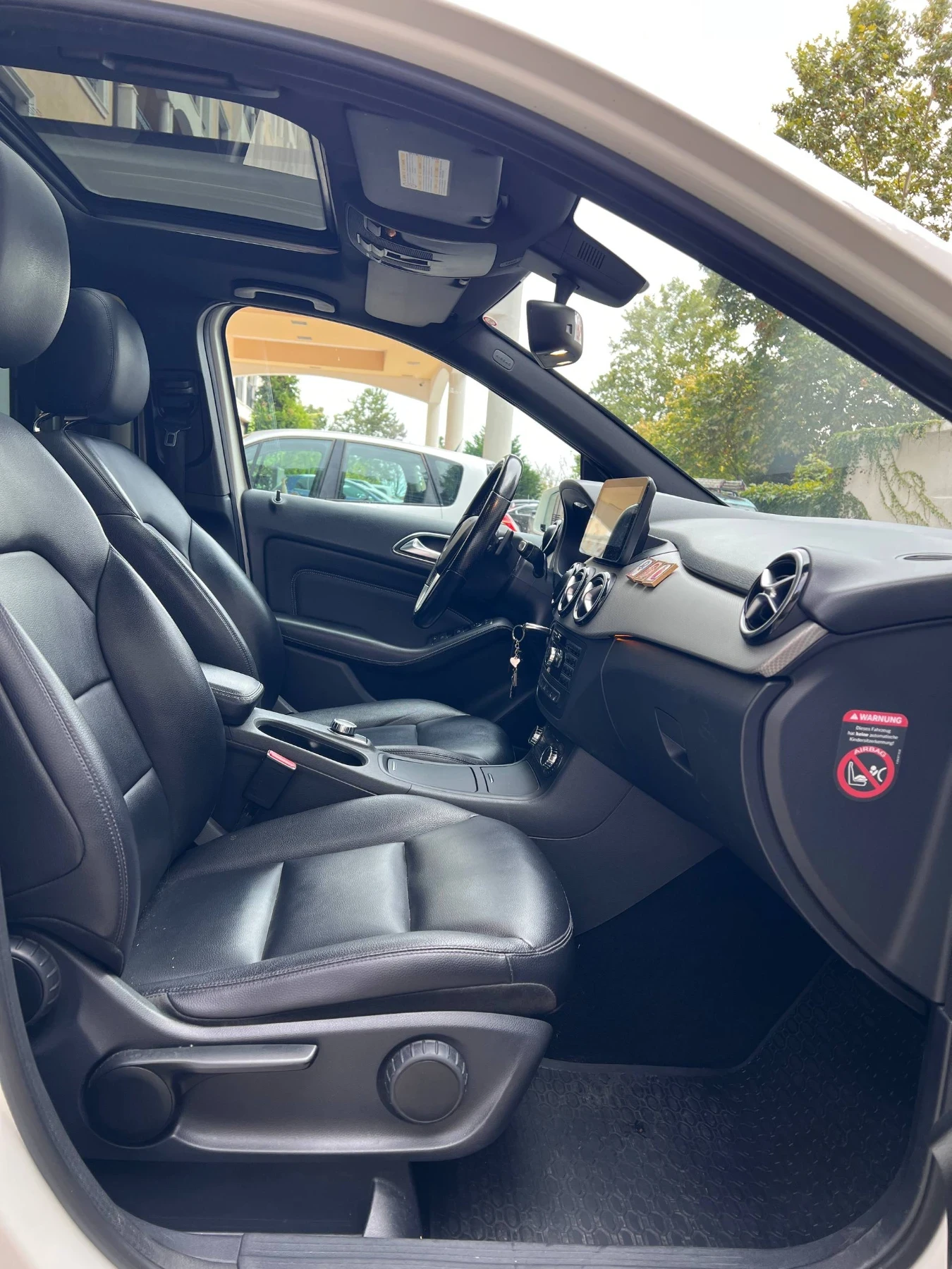 Mercedes-Benz B 220 2.2 CDI Panorama - изображение 10