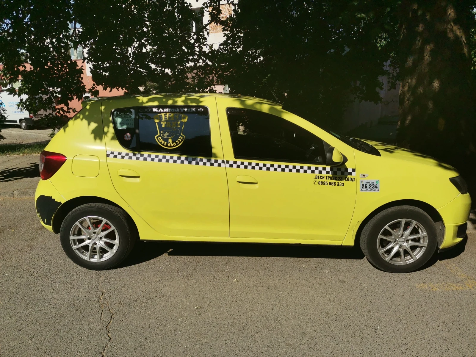 Dacia Sandero Таксиметров , снимка 5 - Автомобили и джипове - 54830373