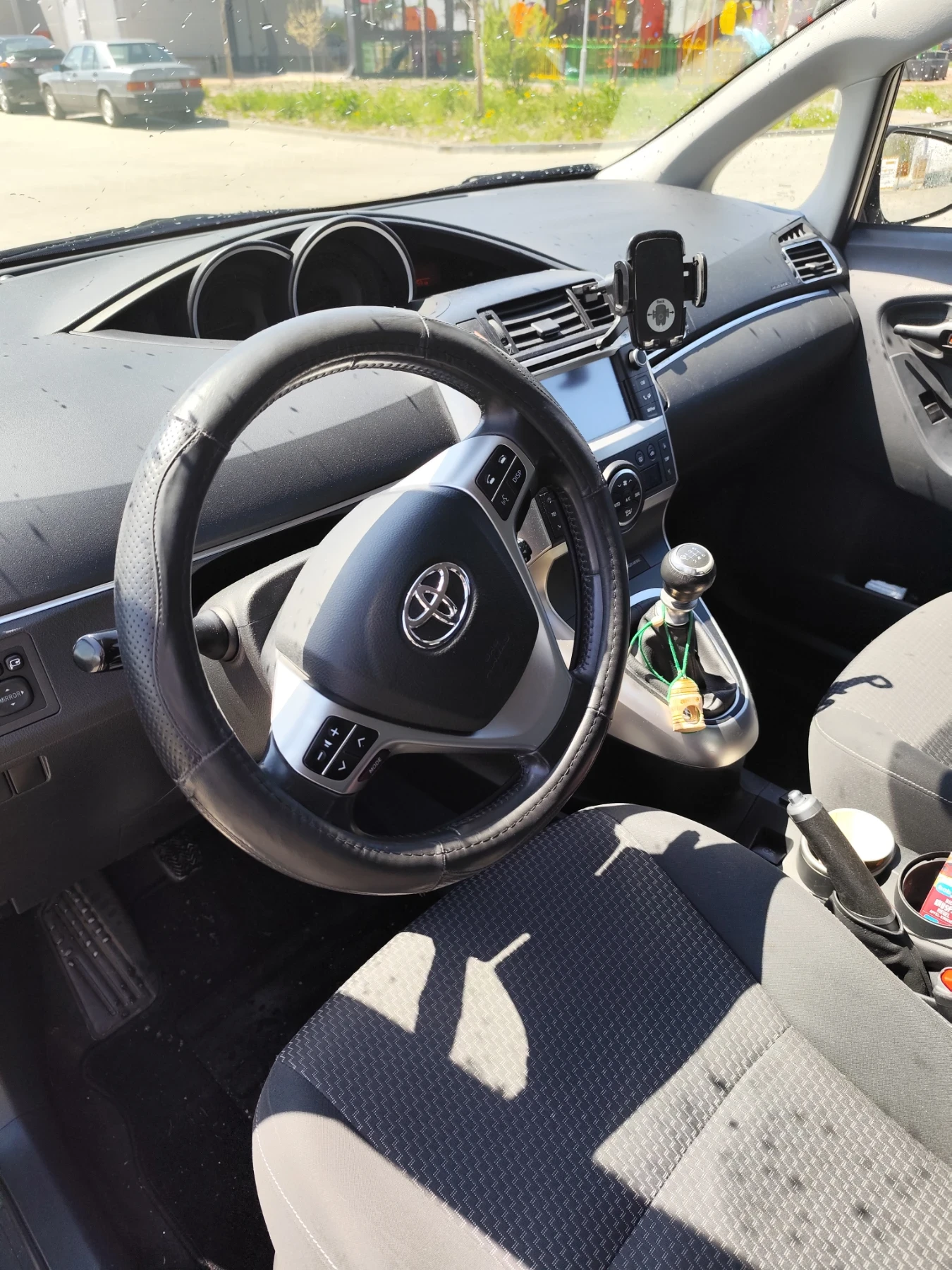 Toyota Verso  - изображение 6