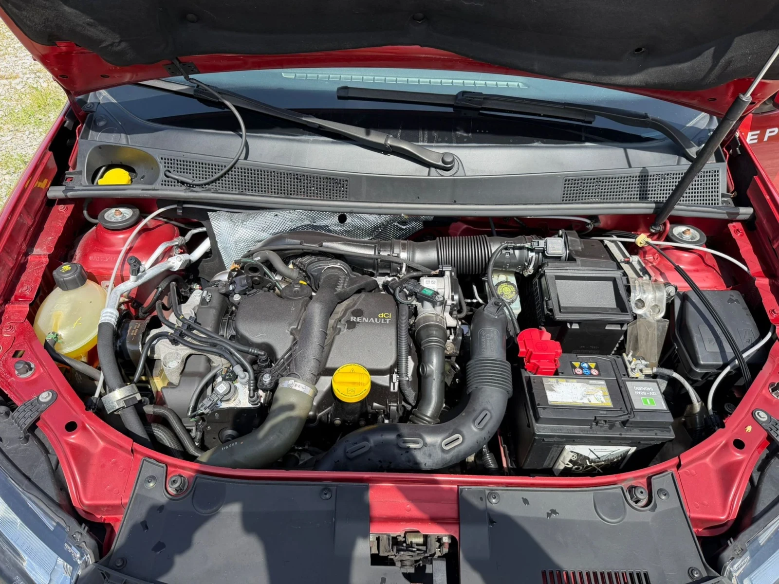 Dacia Sandero STEPWAY - 1.5 dCi, снимка 14 - Автомобили и джипове - 54216475