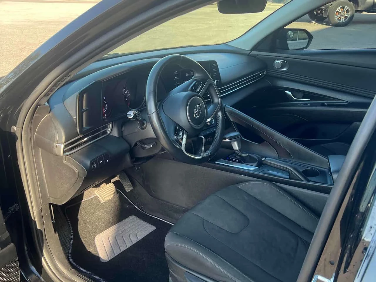 Hyundai Elantra * Preferred IVT * CARFAX * ПОДГРЕВ * KEYLESS, снимка 5 - Автомобили и джипове - 54681760