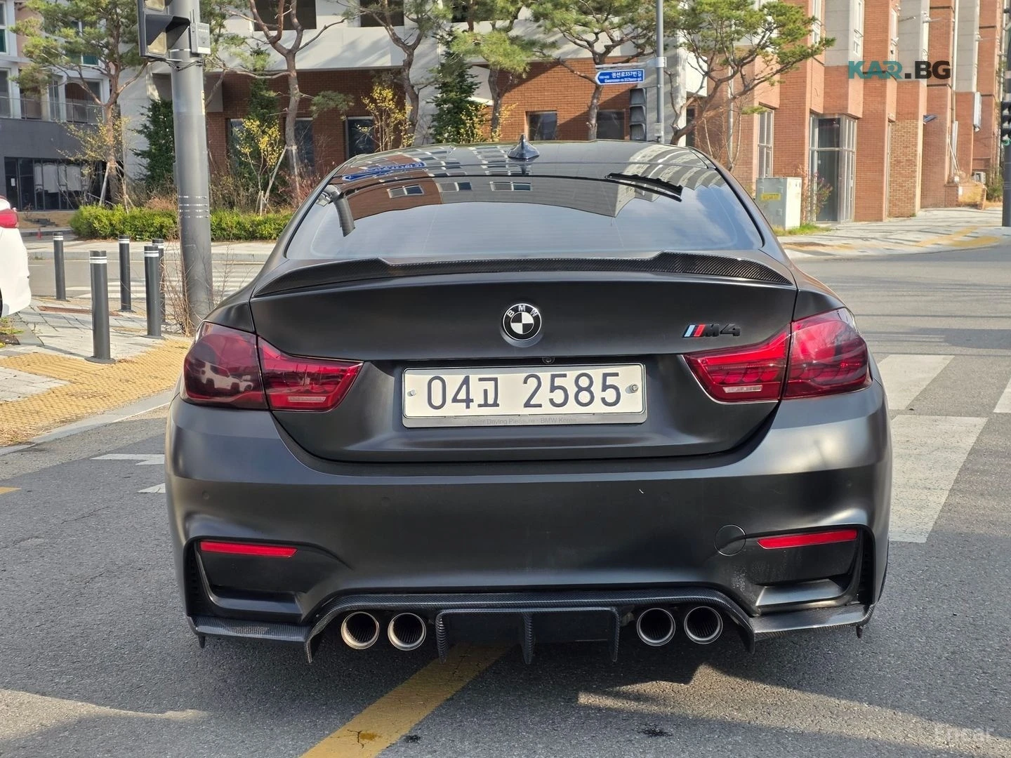 BMW M4 PERFORMANCE* SILENSER EDITION* HARMAN KARDON* , снимка 4 - Автомобили и джипове - 54907781