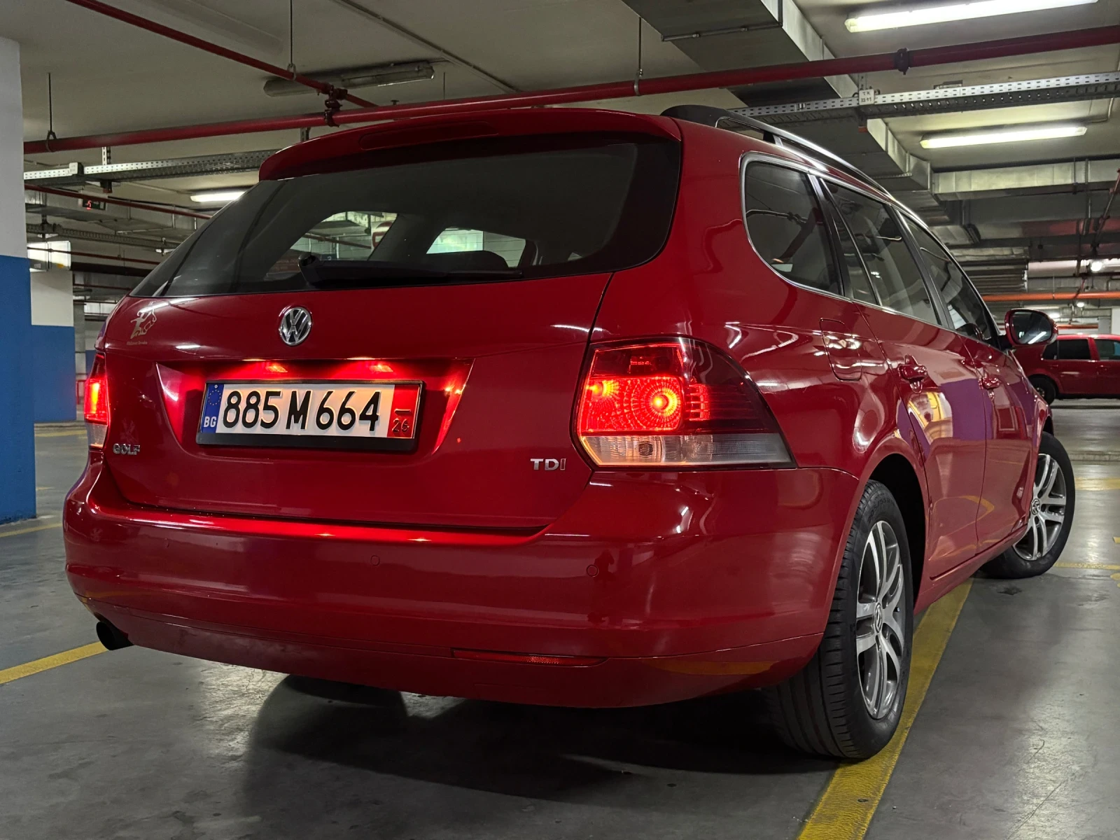 VW Golf 1.6 TDI HIGHLINE, снимка 5 - Автомобили и джипове - 56525433
