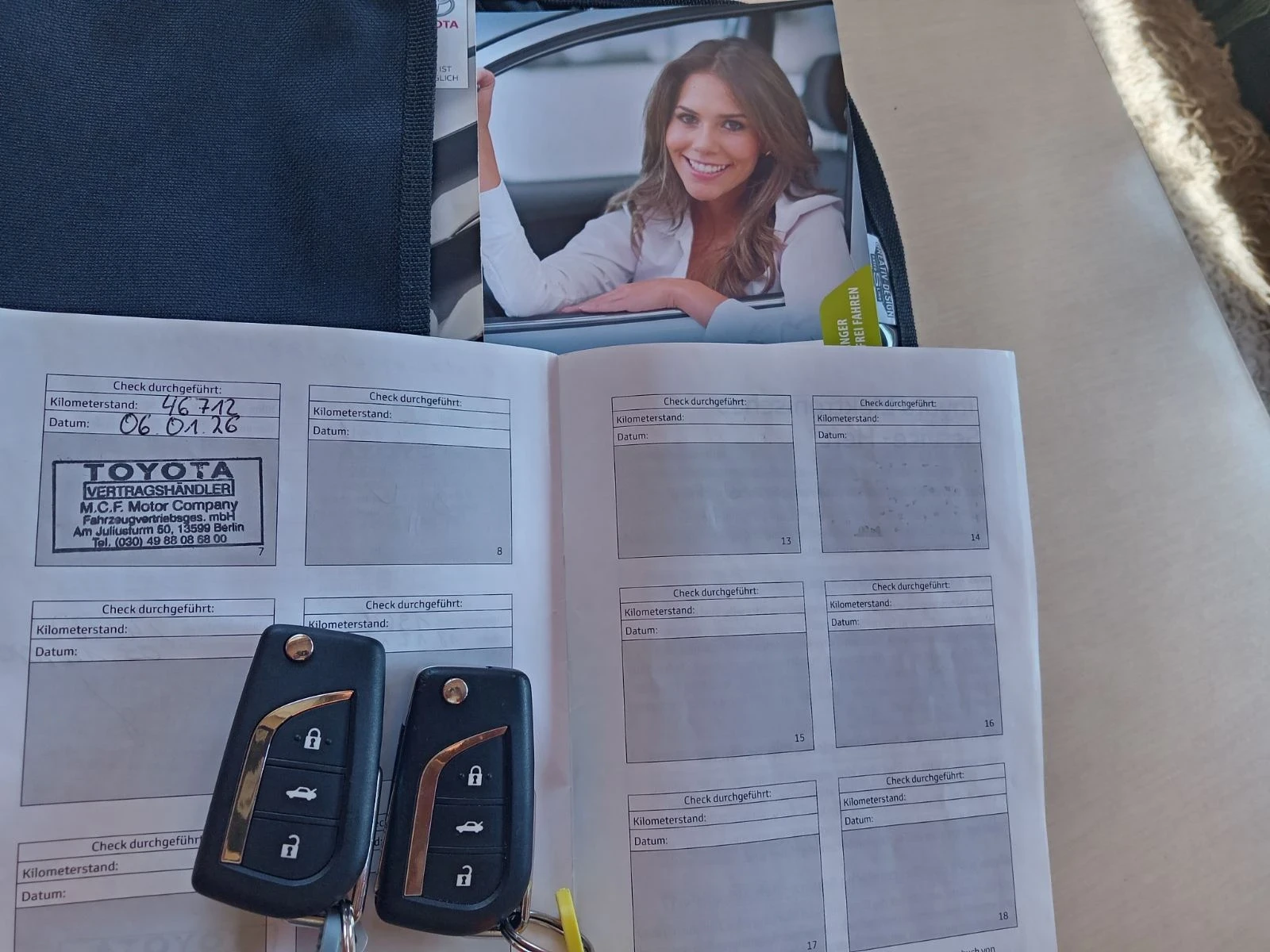 Toyota Auris !!! Avtomat !!! 47000KM !!! Evro6 !!!, снимка 12 - Автомобили и джипове - 55602585