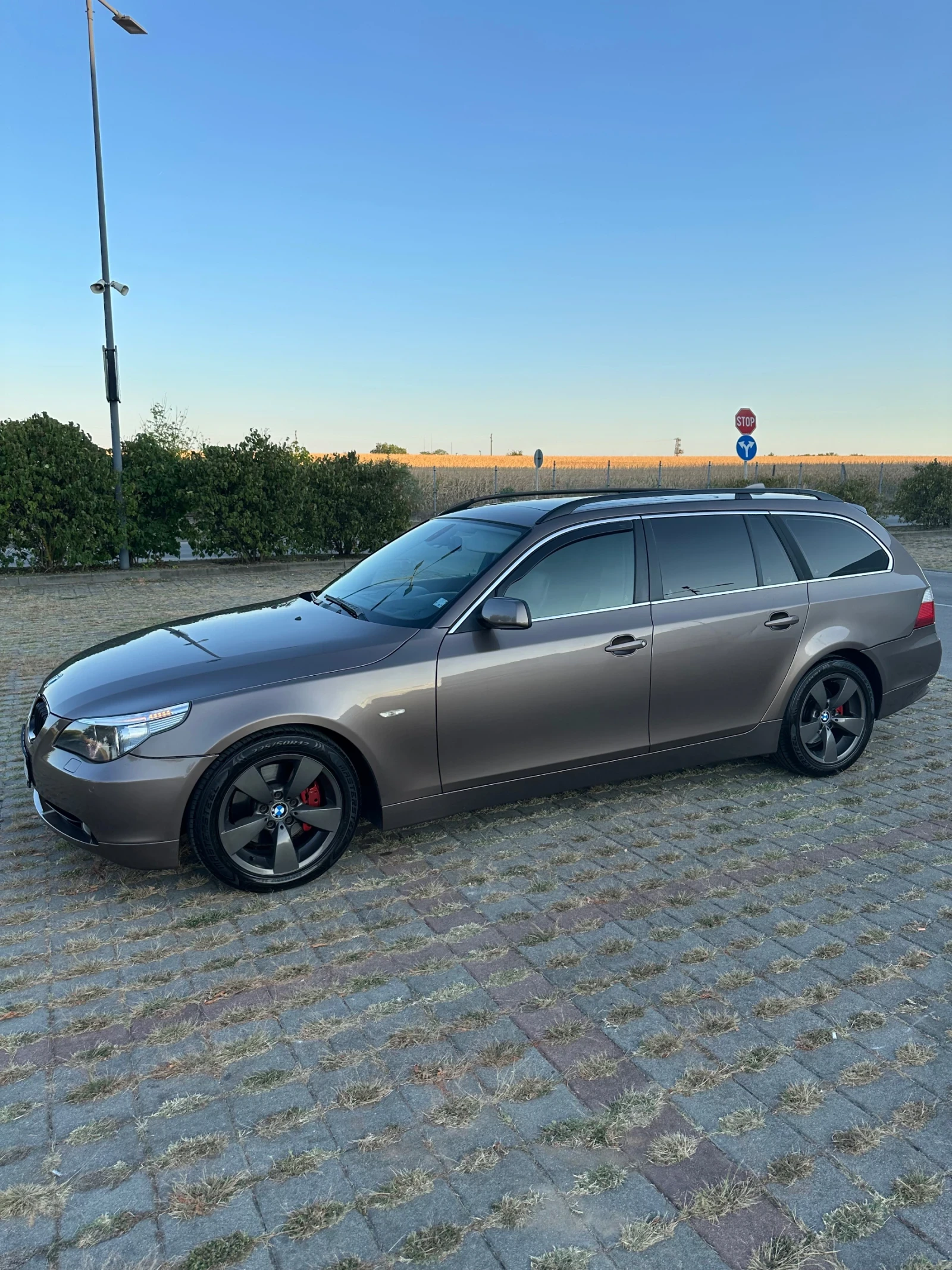 BMW 530 530d, снимка 3 - Автомобили и джипове - 55730065