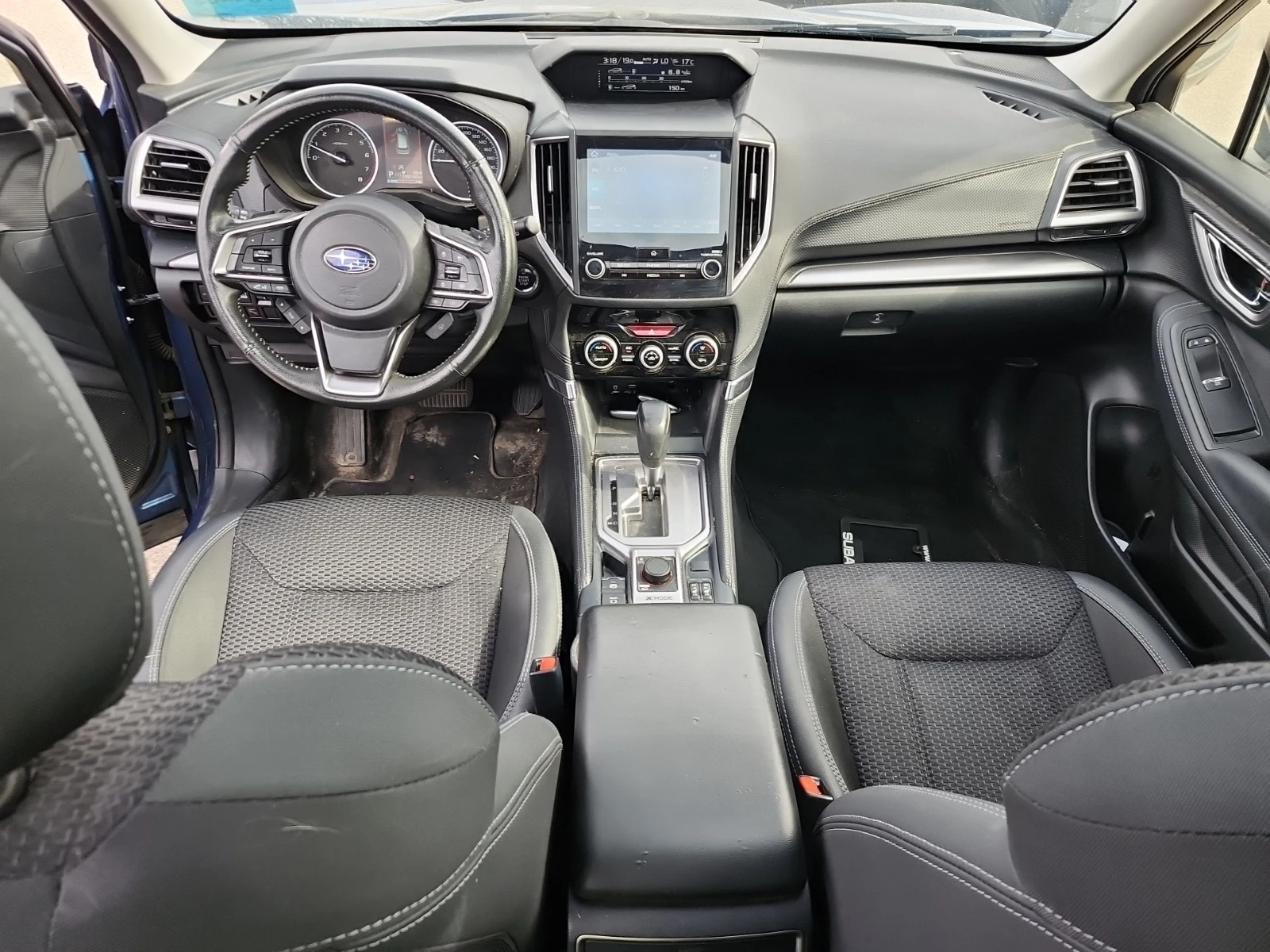 Subaru Forester TOURING / АВТОКРЕДИТ, снимка 10 - Автомобили и джипове - 56270750