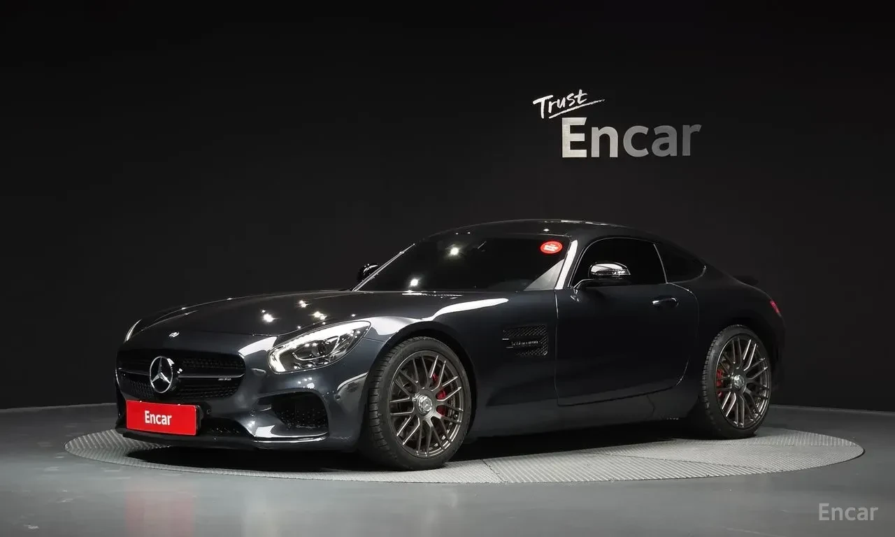 Mercedes-Benz AMG GT 4.0* V8* BI-TURBO* BURMESTER* 