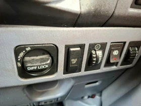 Toyota Land cruiser 3.0 TD, снимка 6