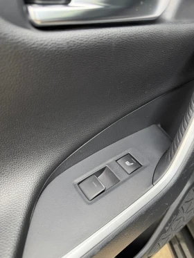 Toyota Rav4 Plug-In Premium Bi-Tone в Гаранция, снимка 6