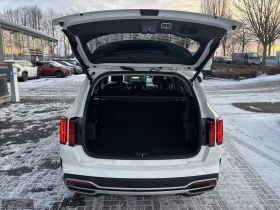 Kia Sorento 1.6T-GDI/230HP/7S/HEV/PLATINUM/AWD/PANO/360/921g, снимка 16