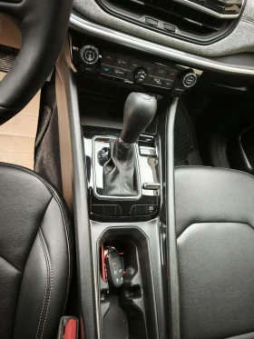 Jeep Compass Latitude Lux 2.0L, 200HP TURBO, 4x4 Drive, снимка 17