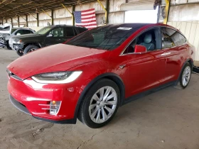 ������ Tesla Model X