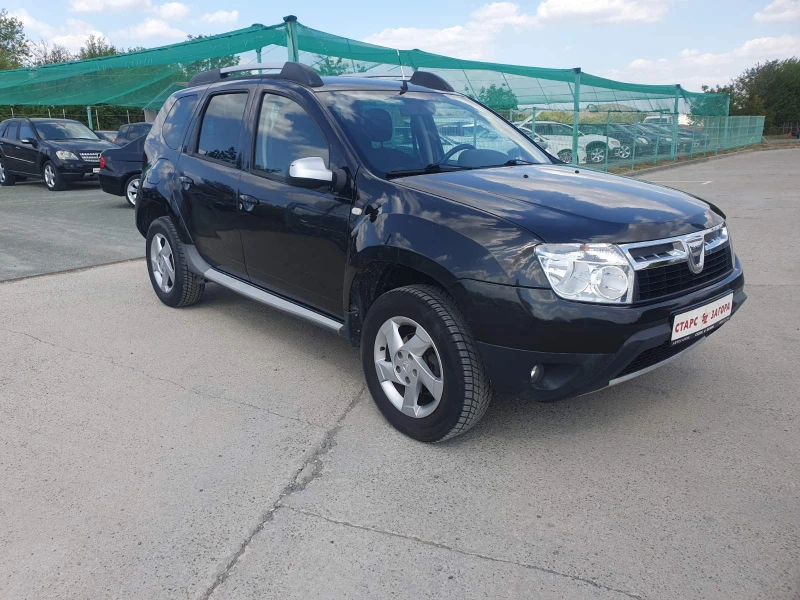 Dacia Duster 1, 6i газ Италия, снимка 1 - Автомобили и джипове - 47108485