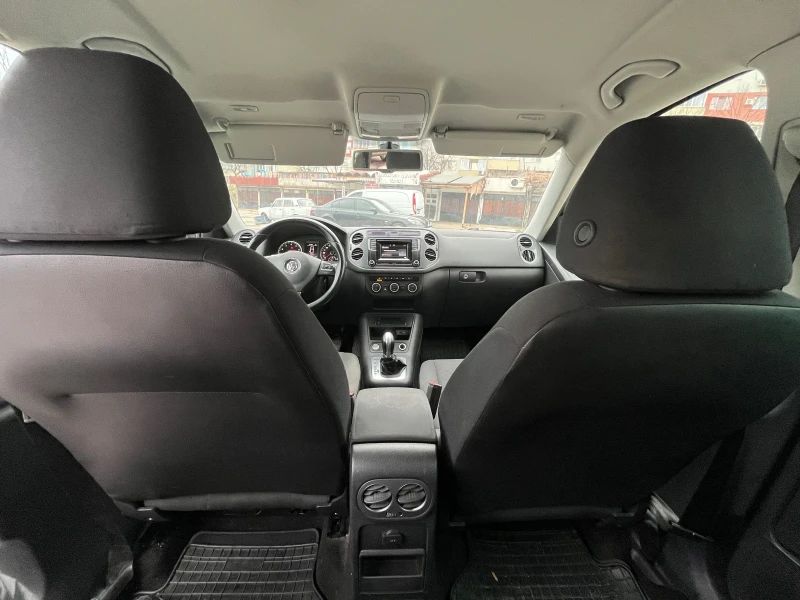 VW Tiguan 2.0 TSI 4motion, снимка 8 - Автомобили и джипове - 48198657