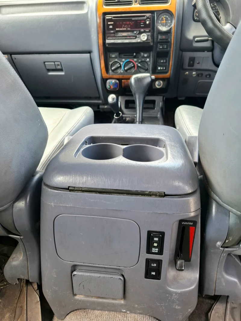 Toyota Land cruiser 3.0 TD, снимка 8 - Автомобили и джипове - 52456656
