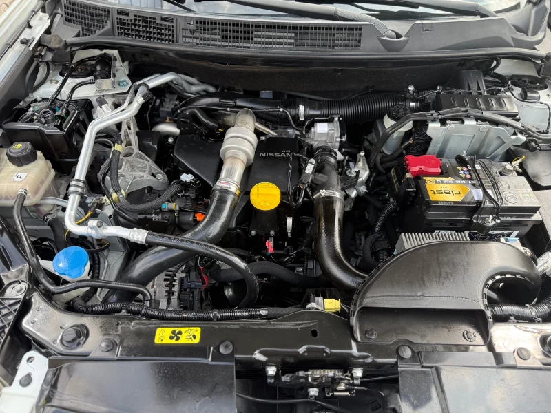 Nissan Qashqai * * * ЛИЗНГ* * * 1.5, снимка 9 - Автомобили и джипове - 50627369