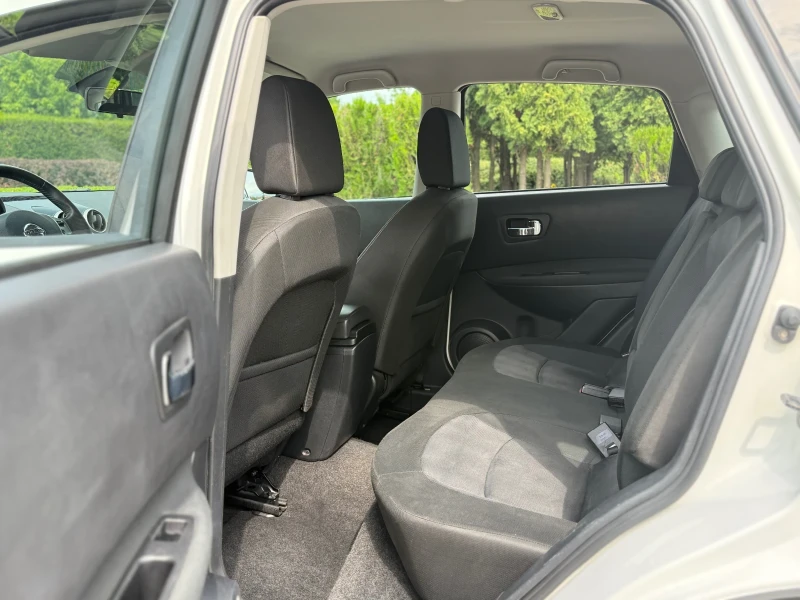 Nissan Qashqai * * * ЛИЗНГ* * * 1.5, снимка 11 - Автомобили и джипове - 50627369
