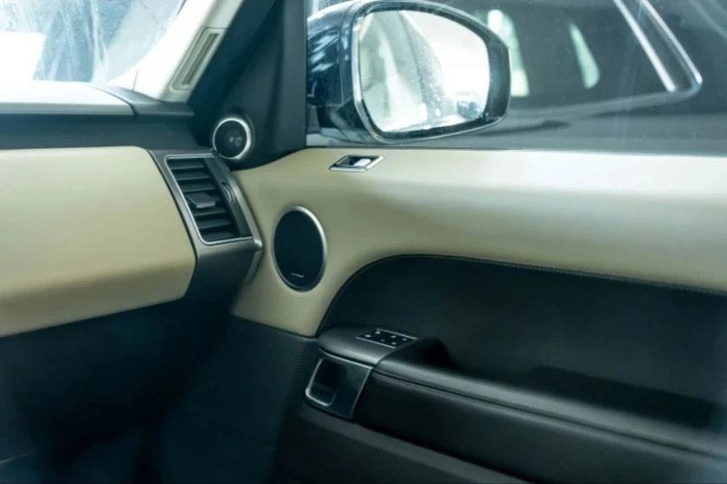 Land Rover Range Rover Sport, снимка 14 - Автомобили и джипове - 52394909