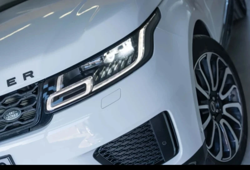 Land Rover Range Rover Sport, снимка 3 - Автомобили и джипове - 52394909