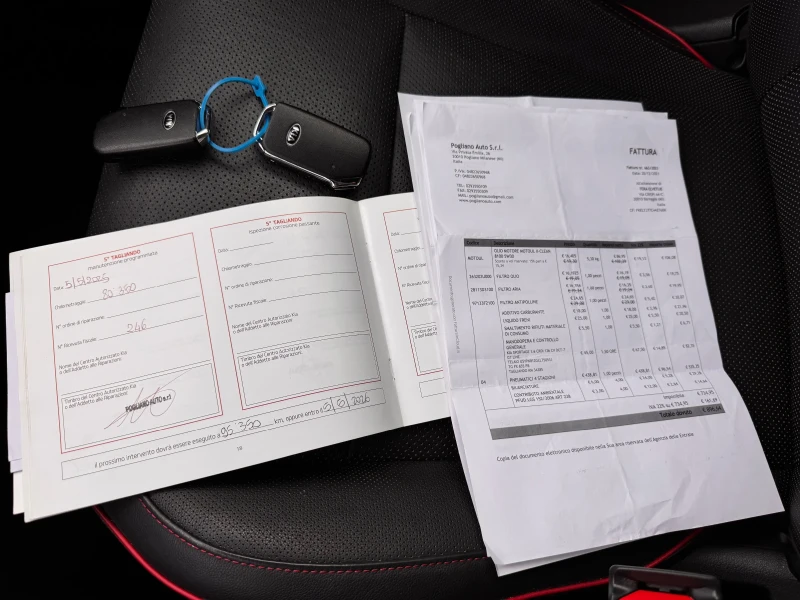 Kia Sportage 89862км* GT line * 1.6crdi 136hp* ПОДГРЕВ* ОБДУХВА, снимка 17 - Автомобили и джипове - 52828638