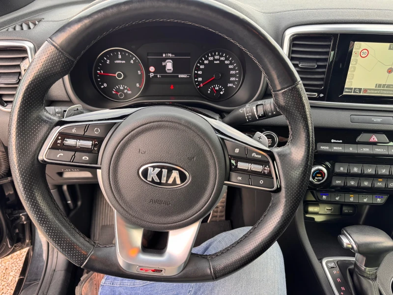 Kia Sportage 89862км* GT line * 1.6crdi 136hp* ПОДГРЕВ* ОБДУХВА, снимка 3 - Автомобили и джипове - 52828638