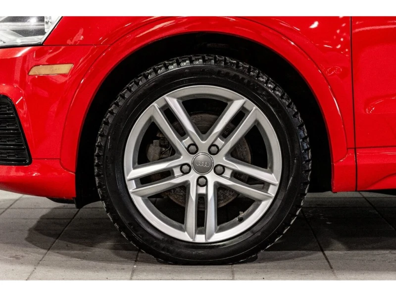 Audi Q3 KOMFORT* КОжа* Подгрев* Keyless* NAVI, снимка 8 - Автомобили и джипове - 53361214