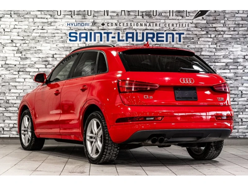 Audi Q3 KOMFORT* КОжа* Подгрев* Keyless* NAVI, снимка 4 - Автомобили и джипове - 53361214