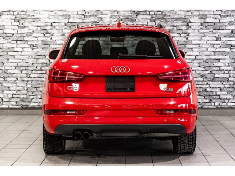 Audi Q3 KOMFORT* КОжа* Подгрев* Keyless* NAVI, снимка 5 - Автомобили и джипове - 53361214