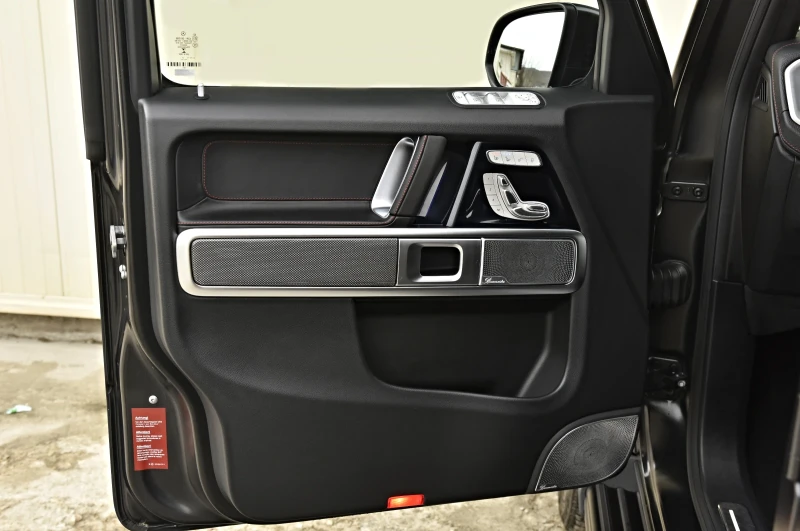 Mercedes-Benz G 63 AMG  MANUFACTUR * FACE-2025* CARBON 3D-BURM* MANGO MAT, снимка 15 - Автомобили и джипове - 53478227