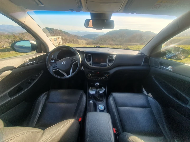 Hyundai Tucson, снимка 7 - Автомобили и джипове - 53559047