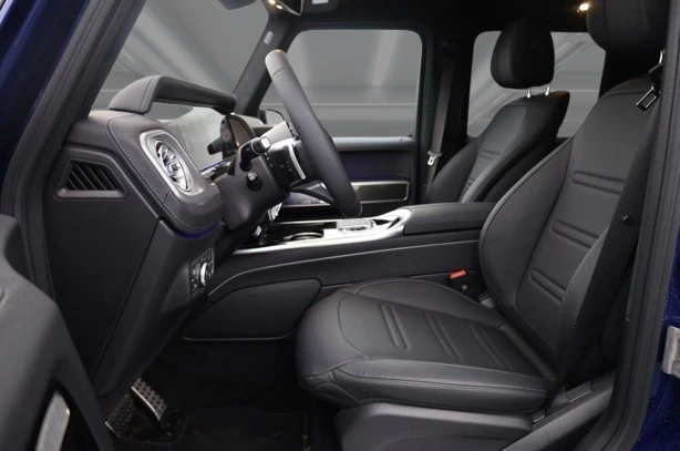 Mercedes-Benz G 450 d = AMG Line = Night Package II Гаранция, снимка 5 - Автомобили и джипове - 53076323