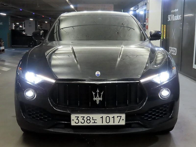 Maserati Levante 3.0 Diesel AWD Sport| 275к.с.| ВКЛ.ТЕХНОТЕСТ, снимка 2 - Автомобили и джипове - 55174656