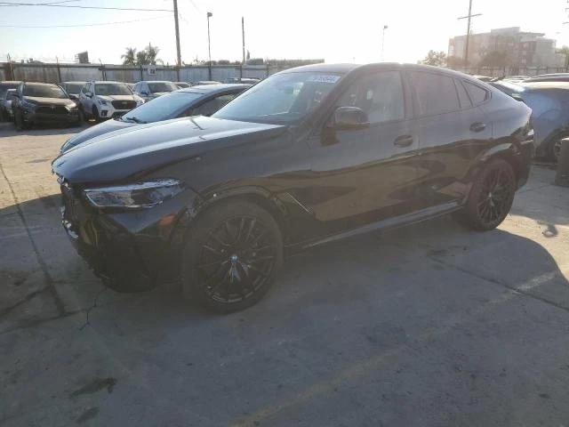 BMW X6 М60i Малко Км