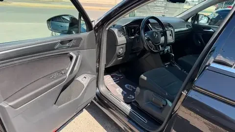 VW Tiguan 2.0TDI 4MOTION* HIGHLINE* , снимка 5 - Автомобили и джипове - 56699972