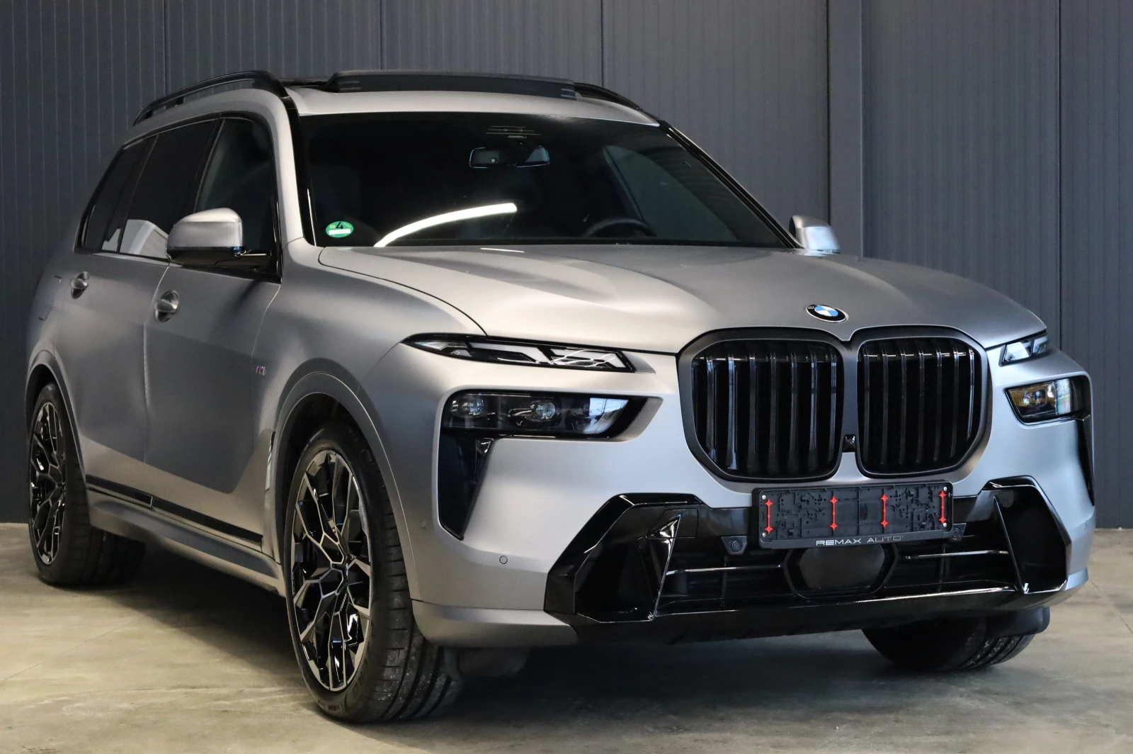 BMW X7 M SPORT PRO* XDRIVE* SWAROVSKI* SKY LOUNGE* , снимка 1