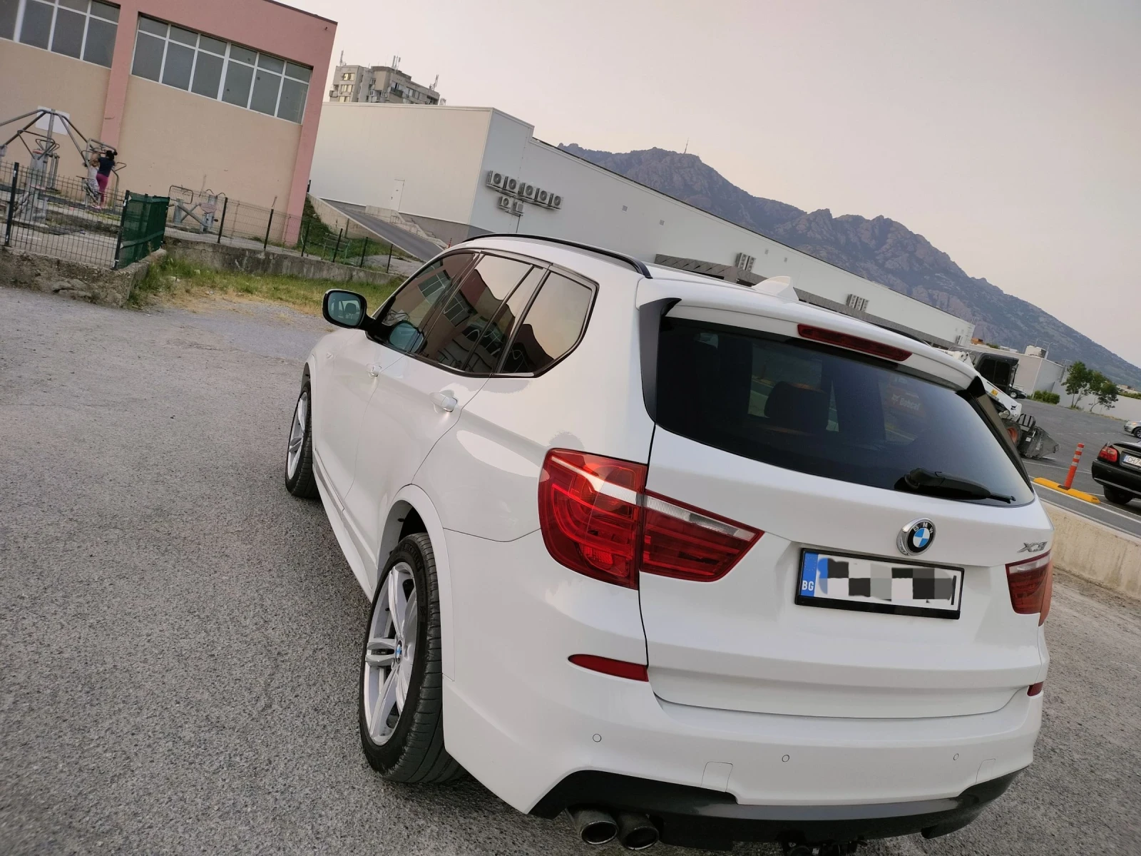BMW X3 3.0 d xDrive 8СКОРОСТИ  - изображение 4