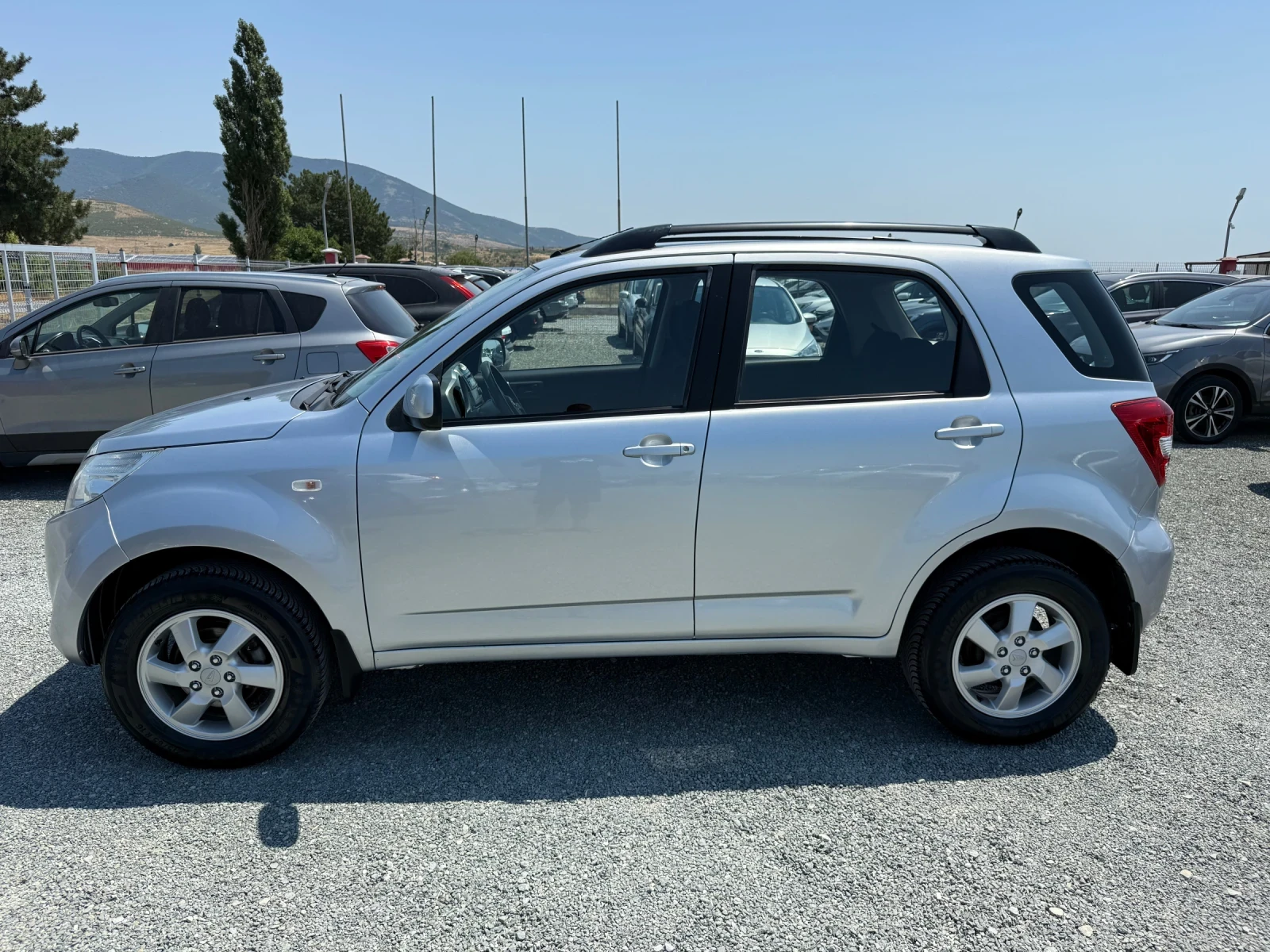 Daihatsu Terios (KATO НОВА) - изображение 10