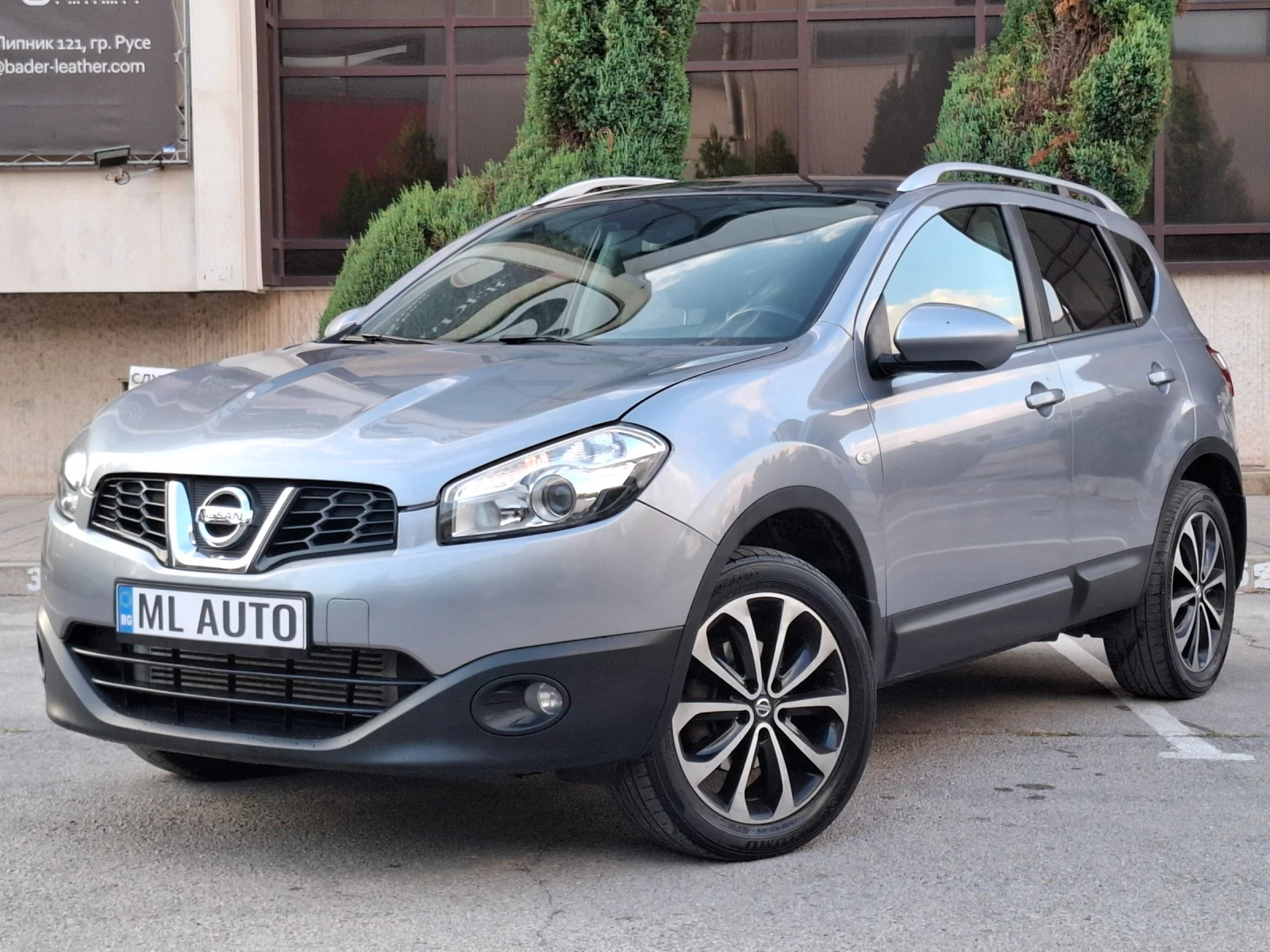 Nissan Qashqai 2.0dCi 150hp * 4x4 * КЛИМАТРОНИК * ПАНОРАМА *  EU5 - изображение 2