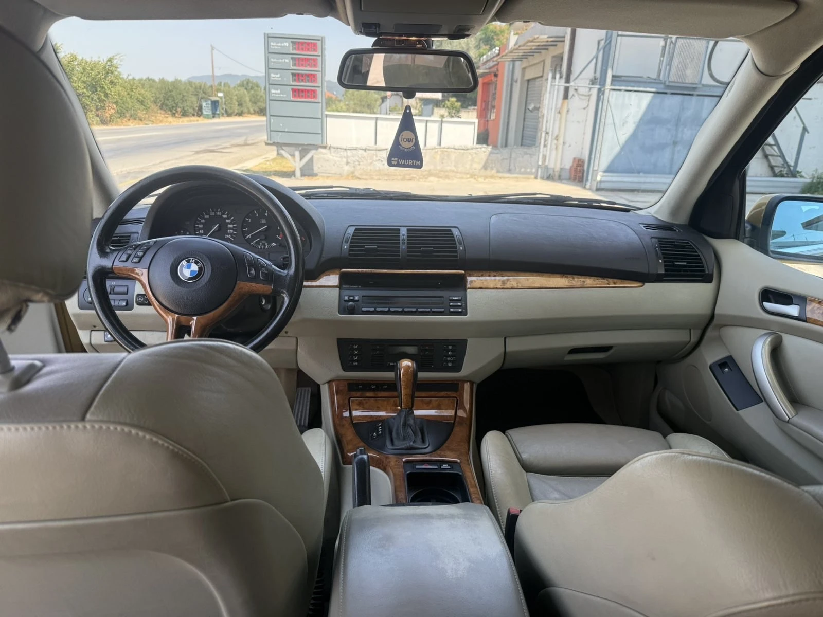 BMW X5  - изображение 5