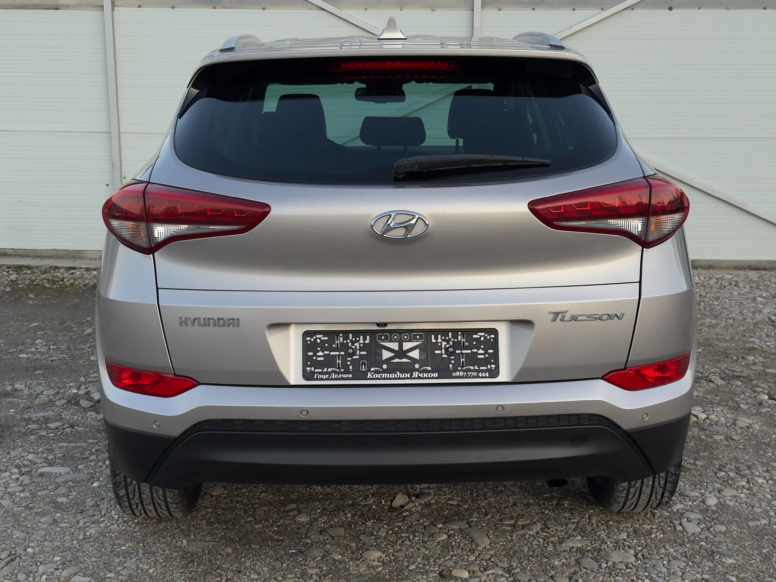 Hyundai Tucson 1.7 CRDI Навигация/Камера/Keyless/Собствен лизинг - изображение 5