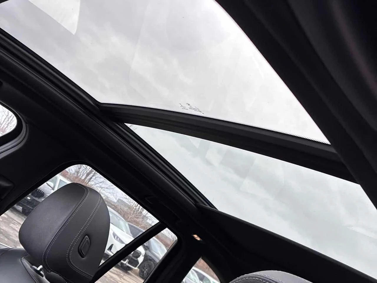 BMW X3 XDRIVE30I * ГЛАВНО ПРЕДСТАВИТЕЛСТВО НА BMW* , снимка 12 - Автомобили и джипове - 53835876