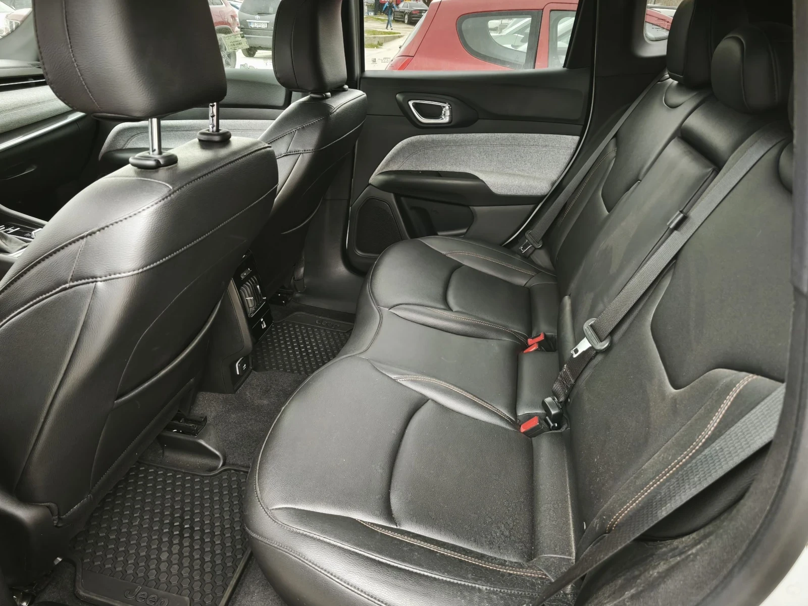 Jeep Compass Latitude Lux 2.0L, 200HP TURBO, 4x4 Drive, снимка 12 - Автомобили и джипове - 54032708