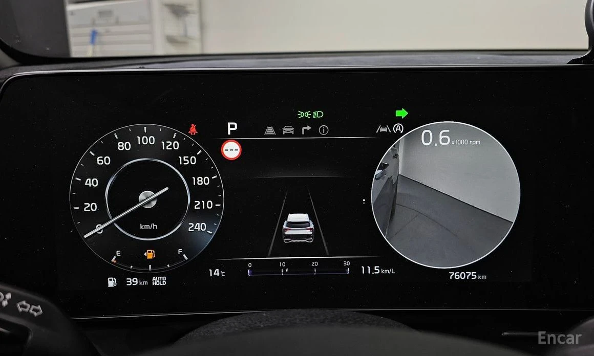 Kia Sportage, снимка 8 - Автомобили и джипове - 54332477