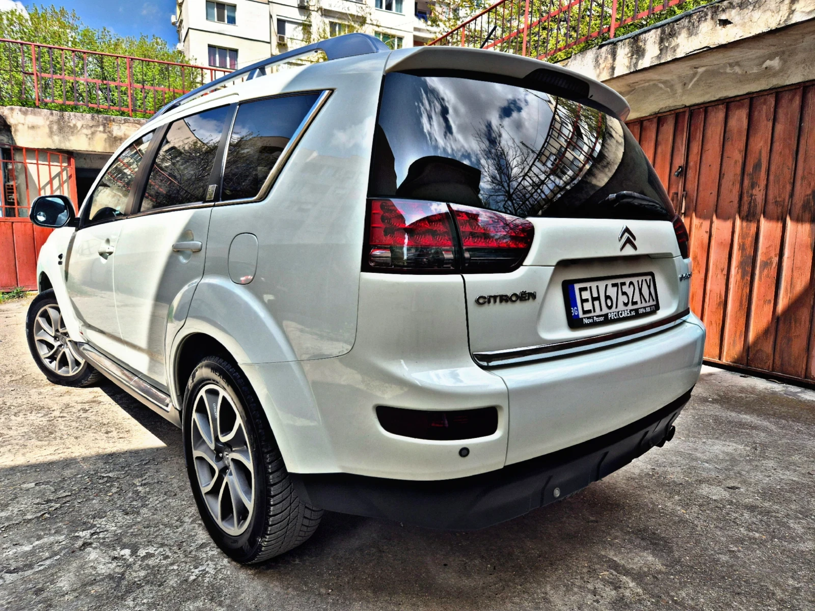 Citroen C-Crosser, снимка 5 - Автомобили и джипове - 55196830