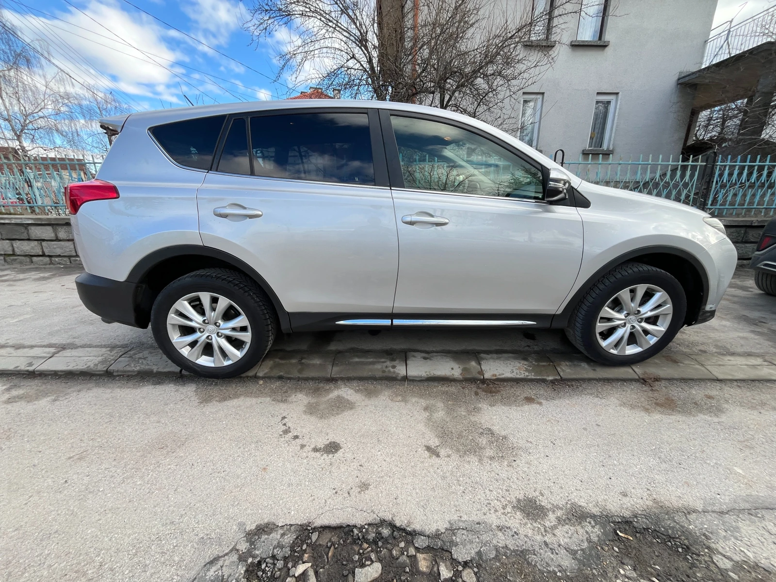 Toyota Rav4, снимка 2 - Автомобили и джипове - 55685008
