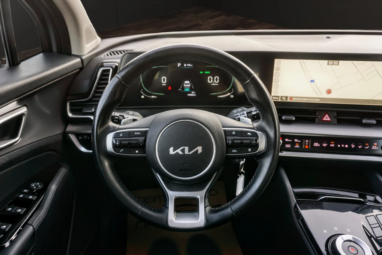 Kia Sportage 1.6 T-GDi Plug-In Hybrid (PHEV) AWD МОДЕЛ 2024 г., снимка 7 - Автомобили и джипове - 55692261