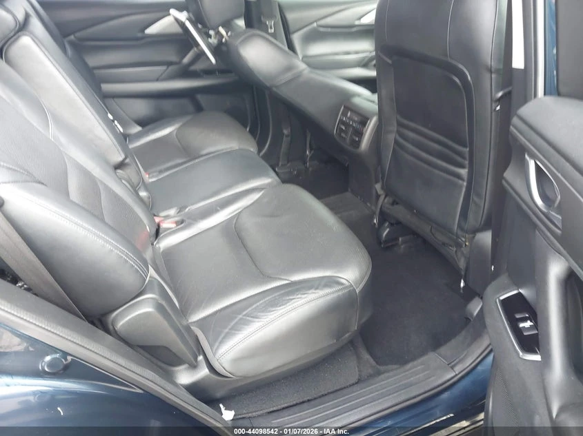 Mazda CX-9 2.5l Touring, снимка 8 - Автомобили и джипове - 55815895